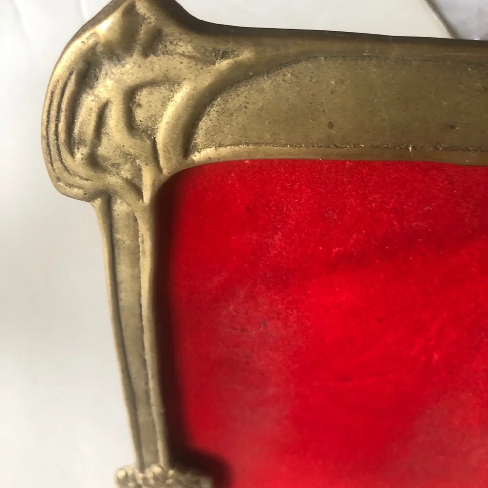 Art Nouveau-Style Brass Women Picture Frame with Red Liner